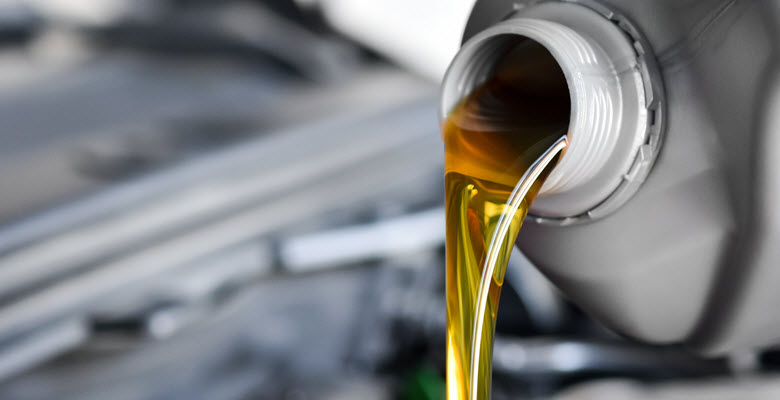 Advantages of Timely Oil Changes for Your BMW